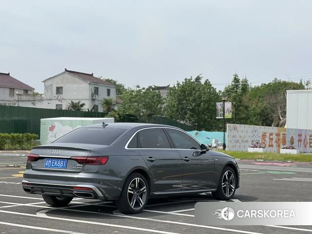 Audi A4L id 4272636 из Китая 13