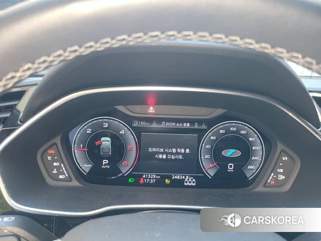 Audi Q3 (F3) id 4905539 из Кореи 7