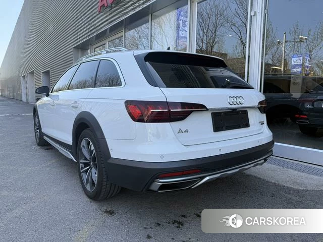 Audi A4 (import) 2021 Белый из Китая, фото 6
