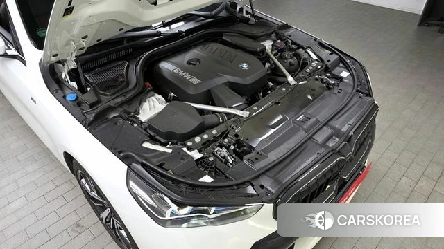 BMW 5 Series (G60) id 4266281 из Кореи 16