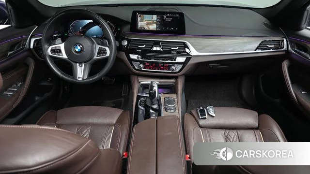 BMW 5 Series (G30) id 4471104 из Кореи 31