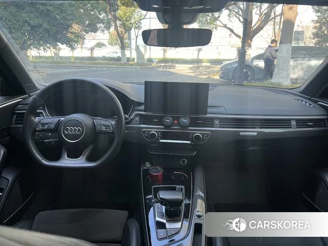 Audi A4L id 4259409 из Китая 12