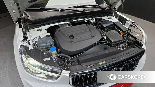 Volvo XC40 id 3807156 из Кореи 16