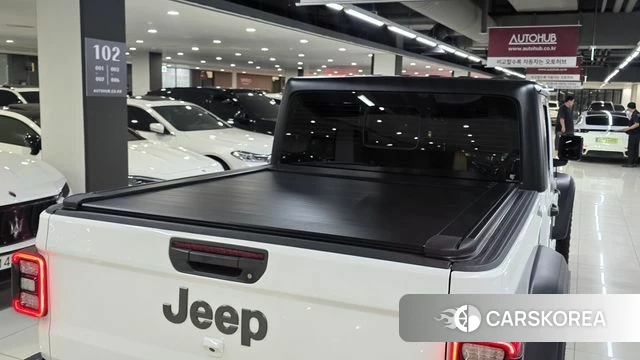 Jeep Gladiator (JT) 2021 Белый из Кореи, фото 6