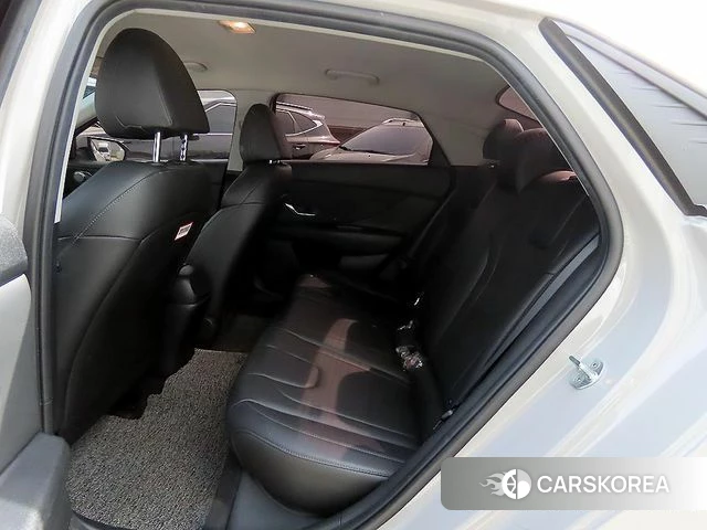 Hyundai Avante (CN7) id 4231389 из Кореи 14