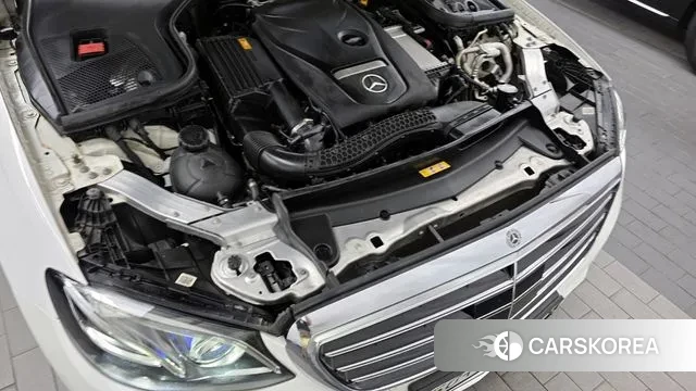 Mercedes-Benz E-Class W213 id 3203589 из Кореи 16