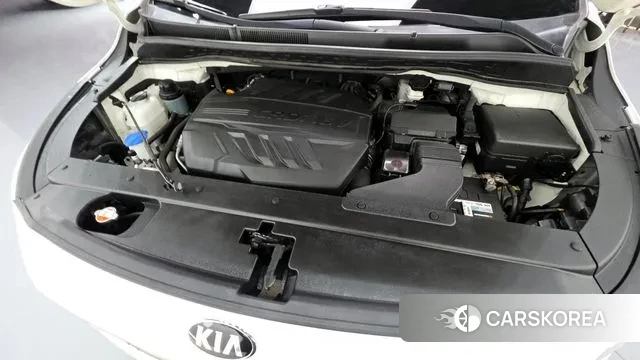 Kia The New Carnival id 3362600 из Кореи 16