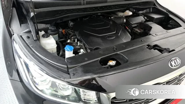 Kia The New Carnival id 3713595 из Кореи 16