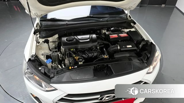 Hyundai Avante AD id 3796248 из Кореи 16