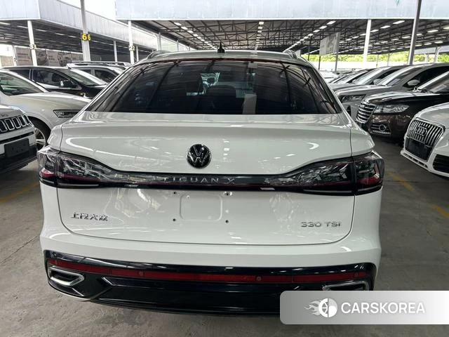 Volkswagen Tiguan X 2022 Белый из Китая, фото 6