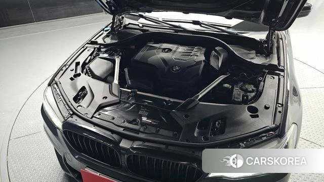 BMW 5 Series (G30) id 4594869 из Кореи 33