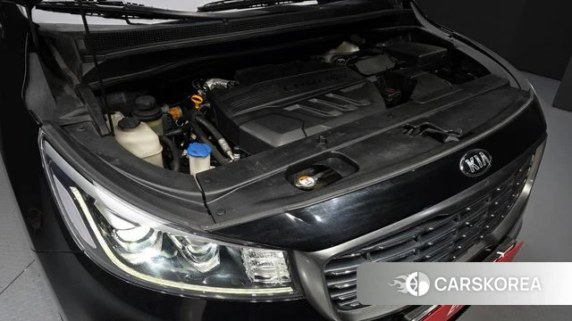 Kia The New Carnival id 3808010 из Кореи 16