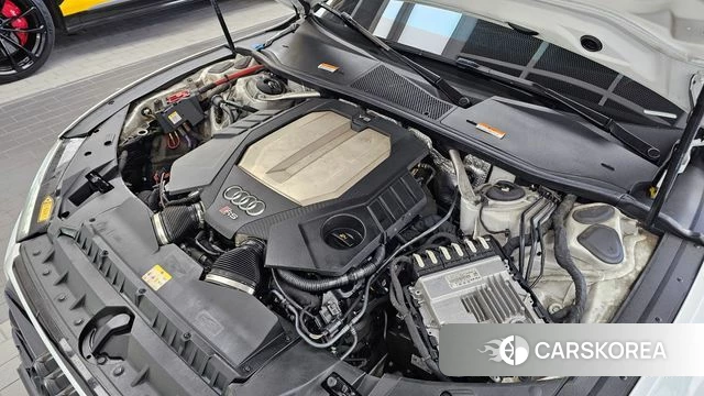 Audi RS7 (4K) id 4495339 из Кореи 29
