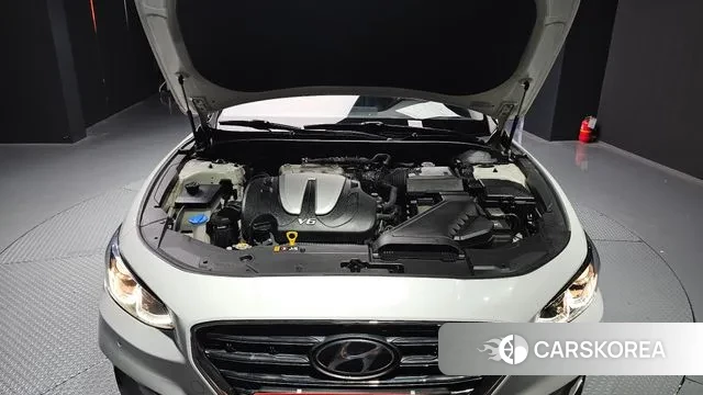 Hyundai Grandeur IG id 3060927 из Кореи 16