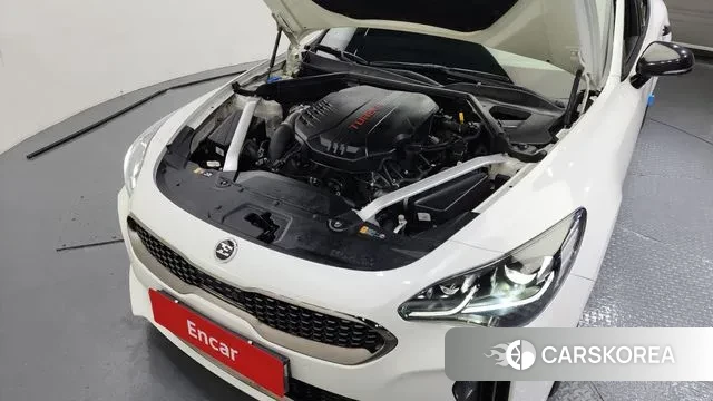 Kia Stinger id 3500103 из Кореи 16