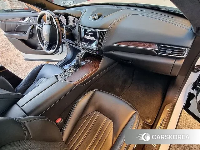 Maserati Levante id 3620546 из Кореи 16