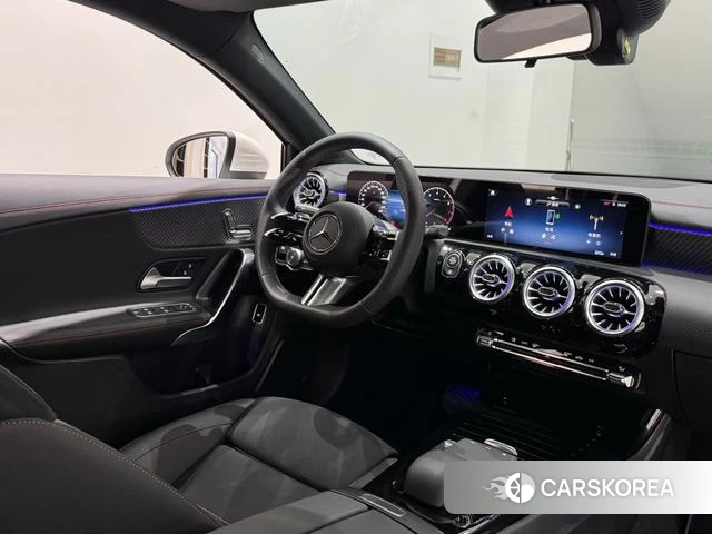 Mercedes-Benz Class A id 4208124 из Китая 12