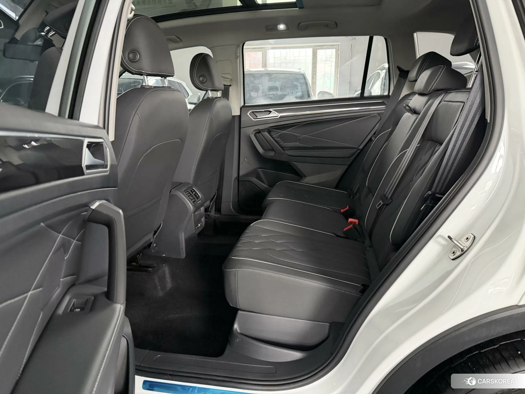 Volkswagen Tiguan L id 4461611 из Китая 8