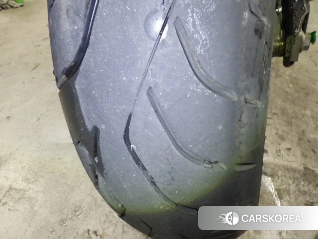 Kawasaki Z900RS CAFE id 3949050 из Японии 30