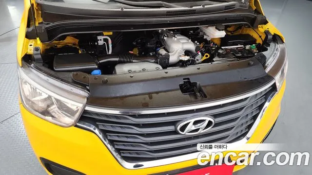 Hyundai The New Grand Starex id 2277079 из Кореи 16