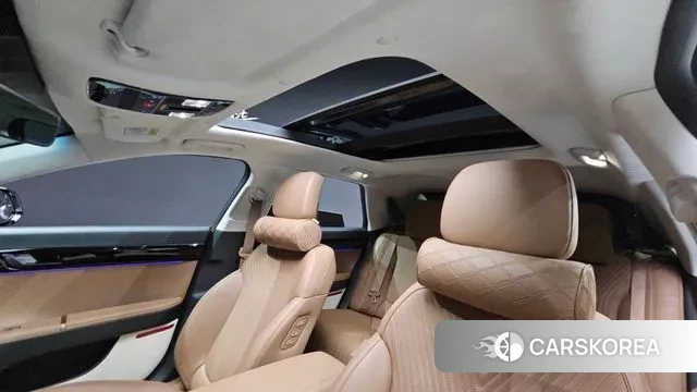 Hyundai Grandeur (GN7) id 3251689 из Кореи 16