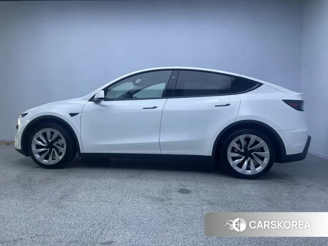 Tesla Model Y id 3920735 из Китая 16