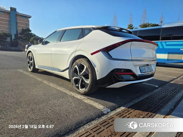 Kia EV6 id 3856431 из Кореи 11