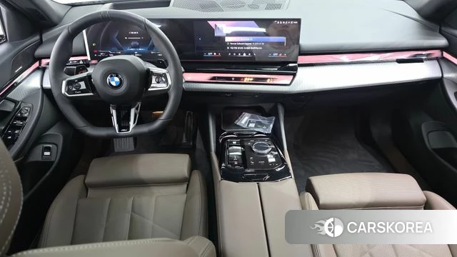 BMW 5 Series (G60) id 4773173 из Кореи 29