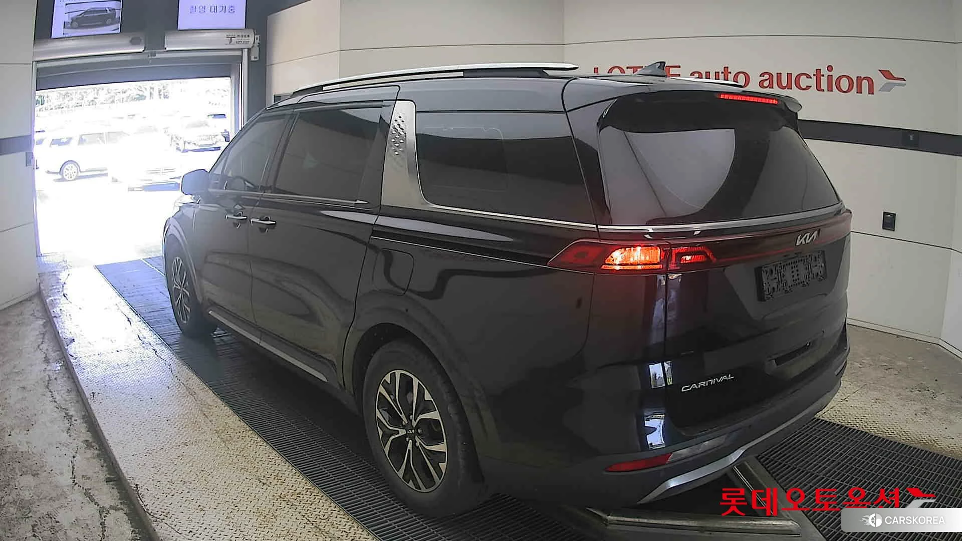 Kia Carnival id 4902344 из Кореи 32