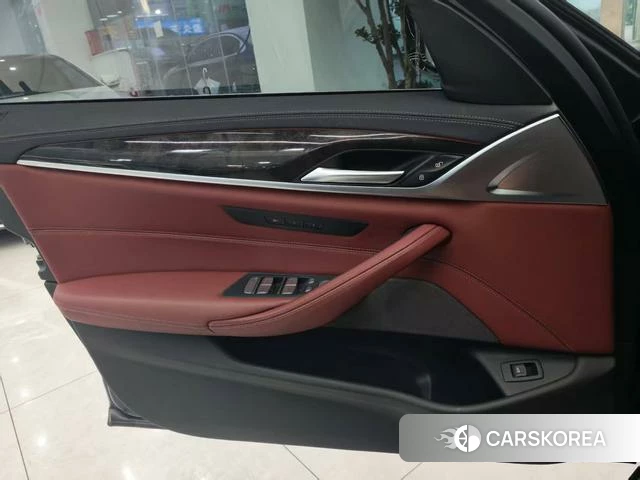 BMW 5 series id 4257749 из Китая 15