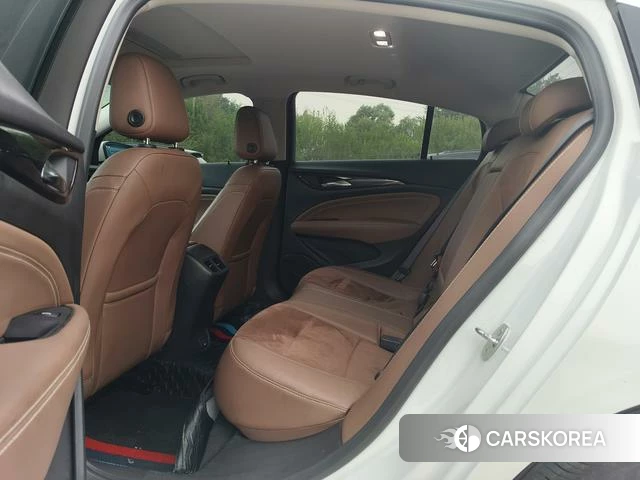 Buick Regal id 4208449 из Китая 12