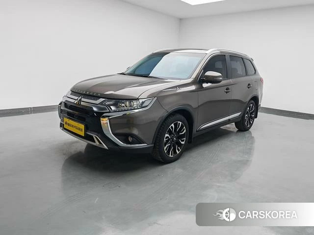 Mitsubishi  Outlander id 4212737 из Китая 16
