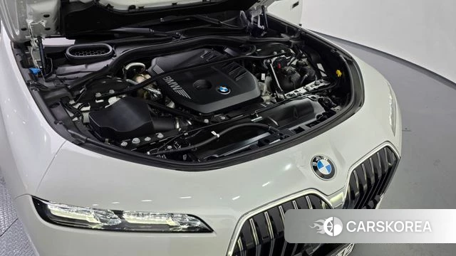 BMW 7 Series (G70) id 4607893 из Кореи 35
