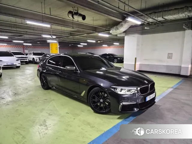 BMW 5 Series (G30) id 3676959 из Кореи 16