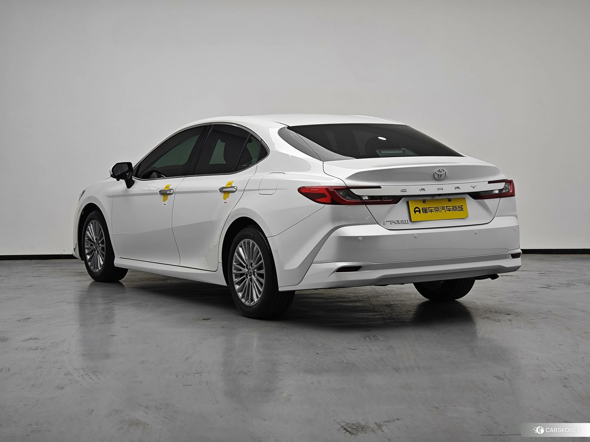 Toyota Camry id 4461905 из Китая 16