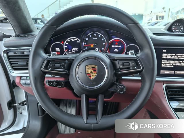 Porsche Panamera id 3908620 из Китая 12
