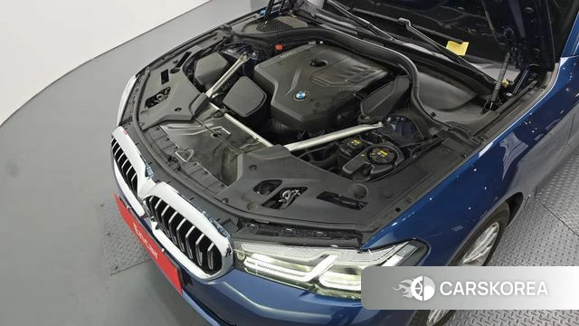 BMW 5 Series (G30) id 4637183 из Кореи 16