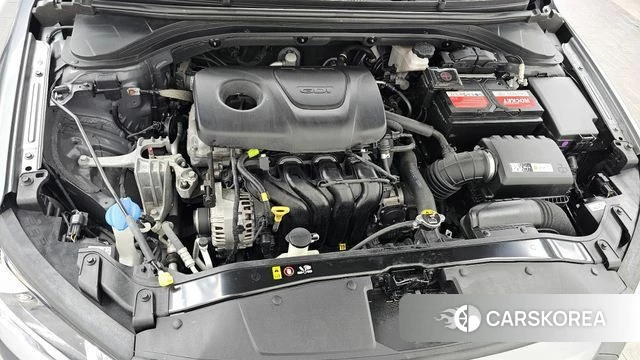 Hyundai Avante AD id 3925169 из Кореи 16