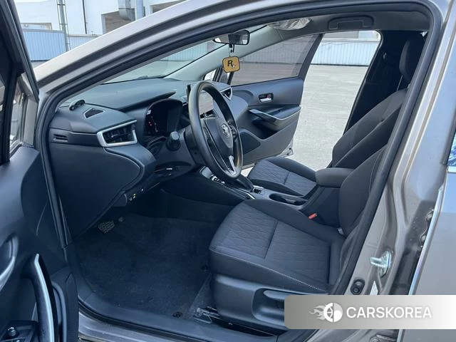 Toyota Corolla 2024 Серебристо-серый из Китая, фото 6