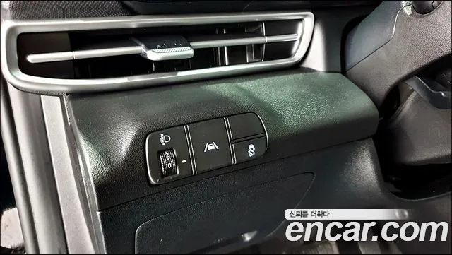 Hyundai Avante (CN7) id 2921116 из Кореи 15