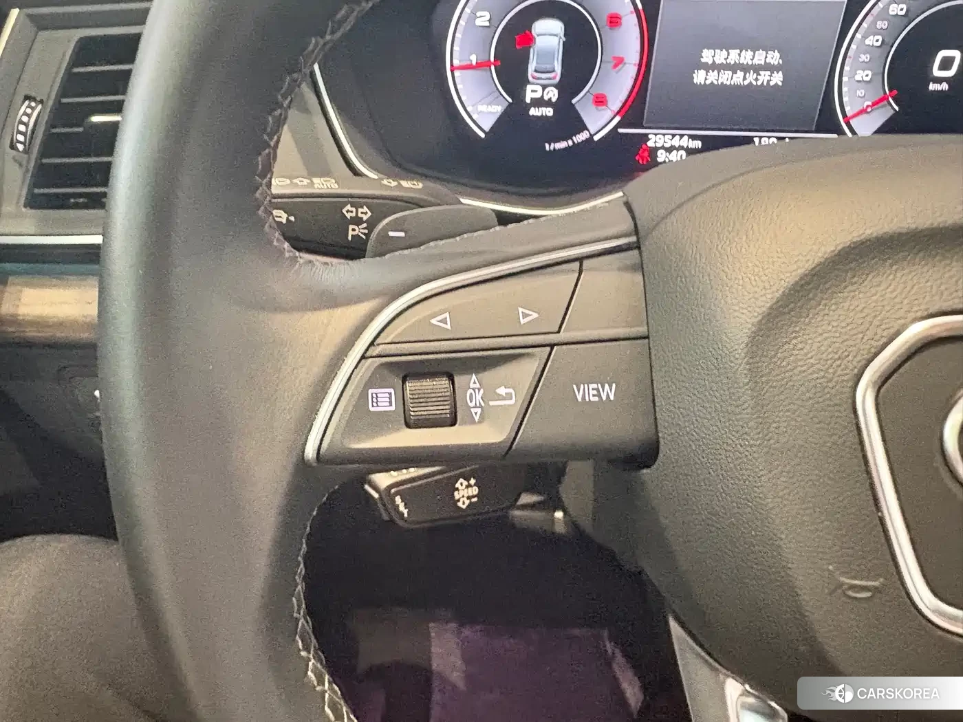 Audi Q5L id 4680811 из Китая 21