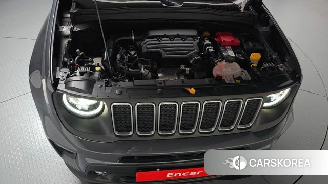 Jeep Renegade id 4650058 из Кореи 33