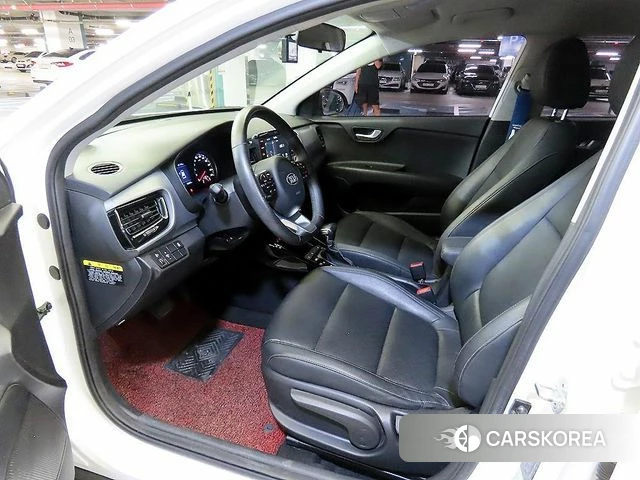 Kia Stonic id 4477303 из Кореи 16