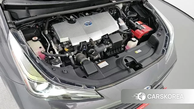 Toyota Prius 4th Generation id 3008942 из Кореи 16