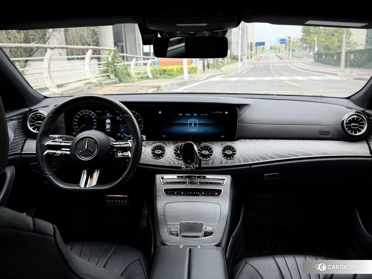 Mercedes-Benz CLS 2021 Темно-серый из Китая, фото 6