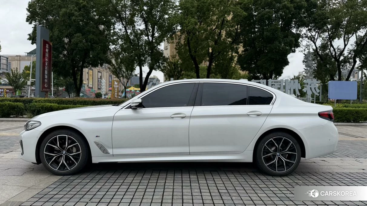 BMW 5 series id 4510481 из Китая 11