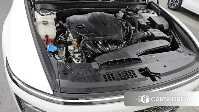 Hyundai Grandeur (GN7) id 3477801 из Кореи 16