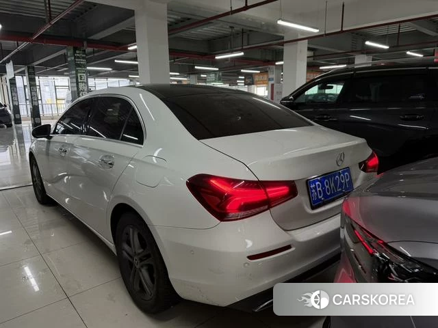 Mercedes-Benz Class A 2019 Белый из Китая, фото 6