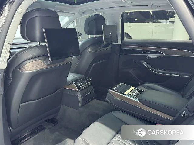 Audi A8 id 4353137 из Китая 10