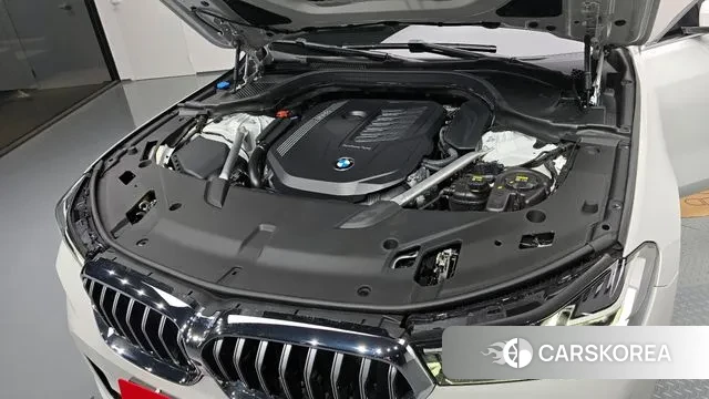 BMW 6 Series GT (G32) id 3023302 из Кореи 16